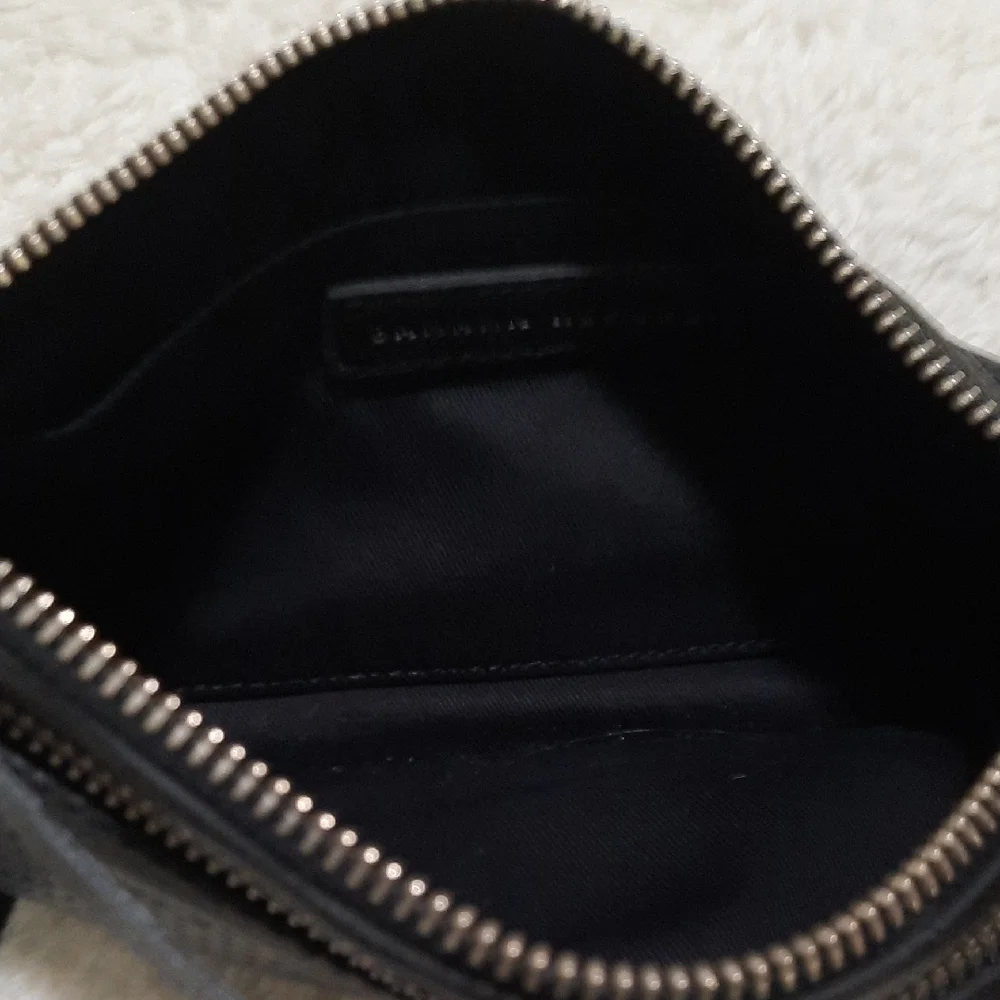 Banana Republic bundle includes